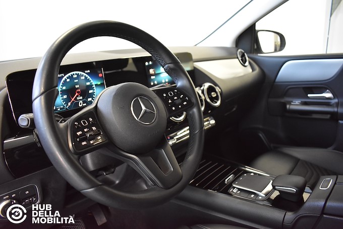 MERCEDES-BENZ B 180 d Automatic Sport